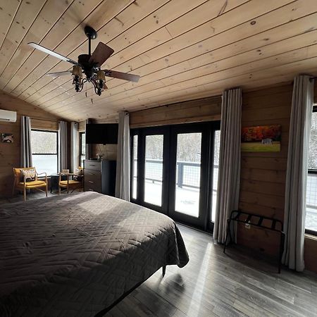 Firefly Fields 2-Acres With Guest House, Game Room, Mountain & River Views Sevierville Exterior photo