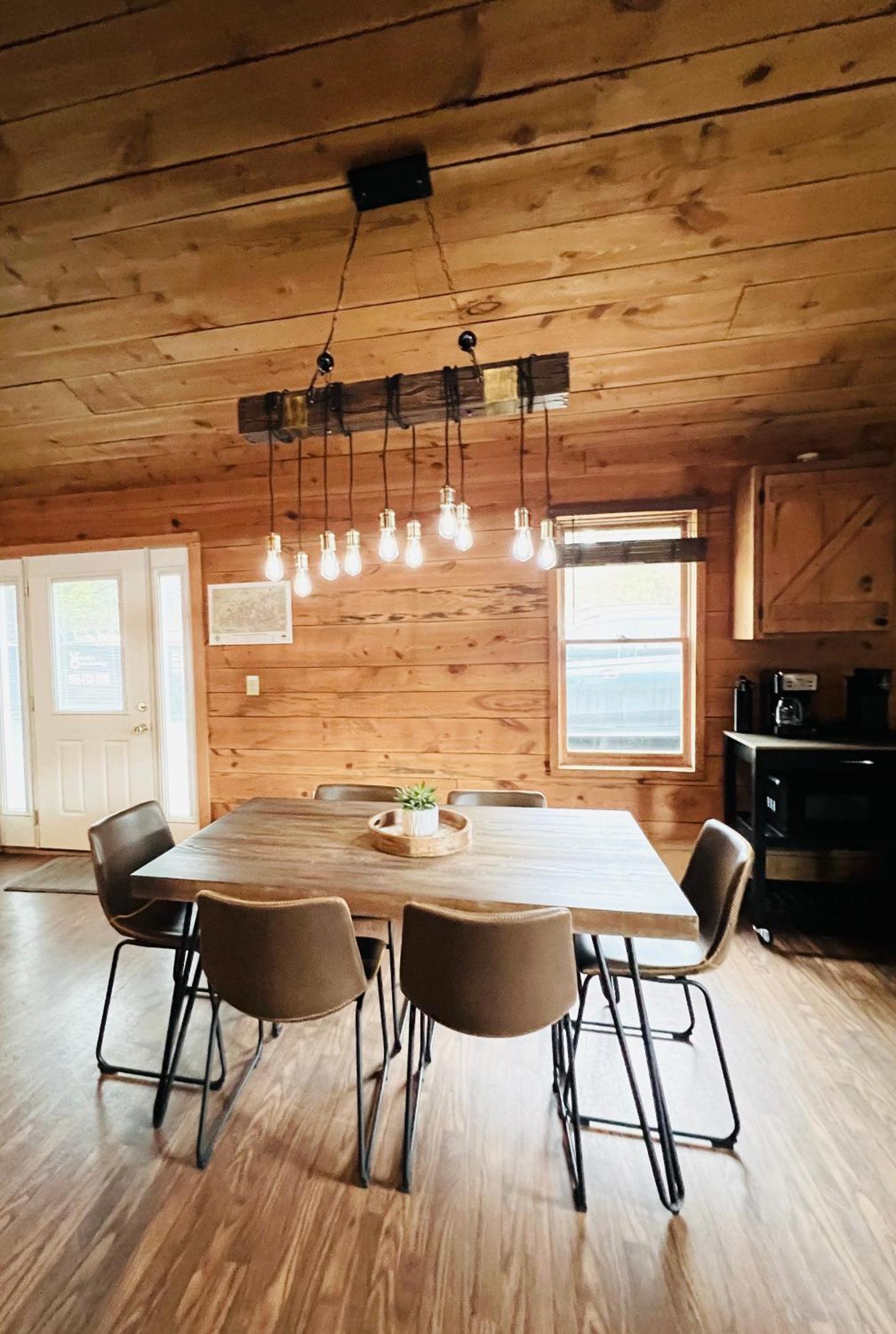 Firefly Fields 2-Acres With Guest House, Game Room, Mountain & River Views Sevierville Exterior photo