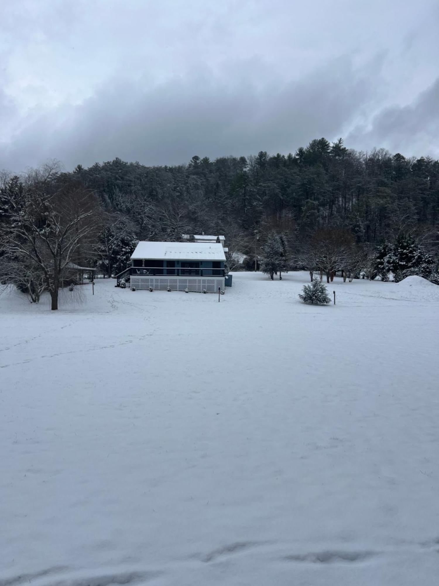 Firefly Fields 2-Acres With Guest House, Game Room, Mountain & River Views Sevierville Exterior photo